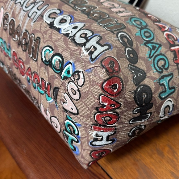 Coach X Mint + Serf City  Multicolor In Canvas Signature  Tote Bag. - Picture 10 of 12
